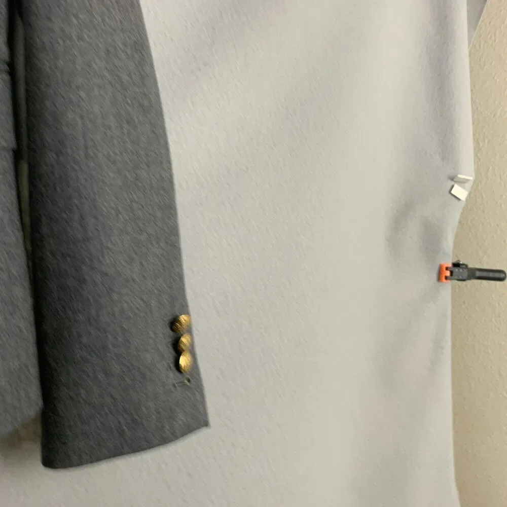 J.Crew 100% Wool Gray Blazer Size 4 Gold Buttons Classiccore Workwear Jacket